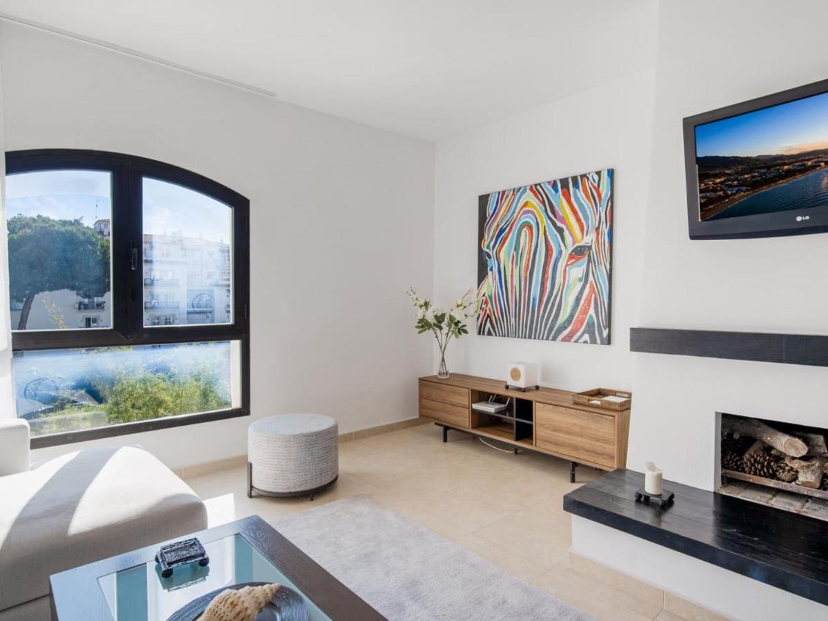 Apartamento De 2 Dormitorios En Playas Del Duque Marbella Eksteriør billede