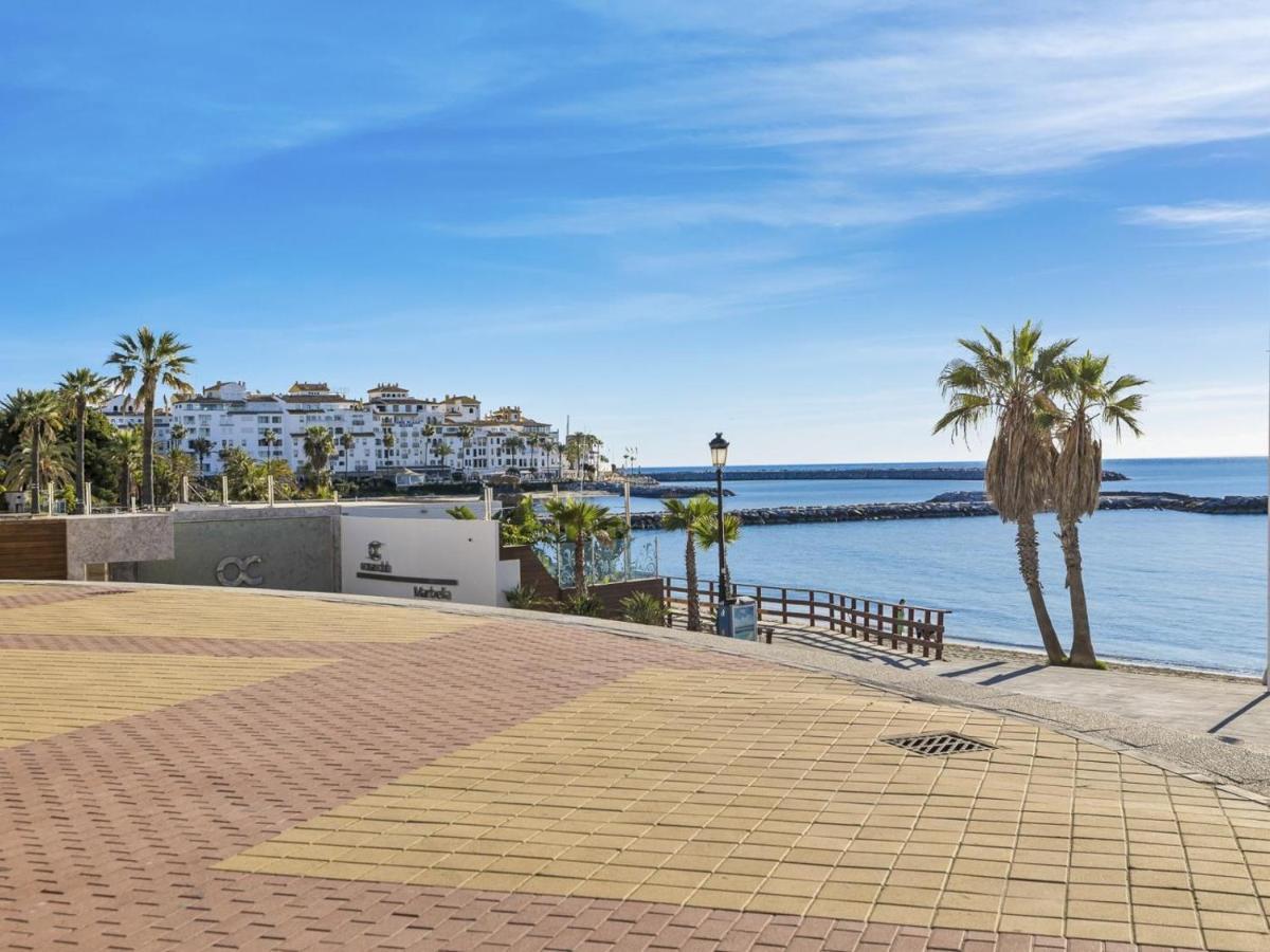 Apartamento De 2 Dormitorios En Playas Del Duque Marbella Eksteriør billede